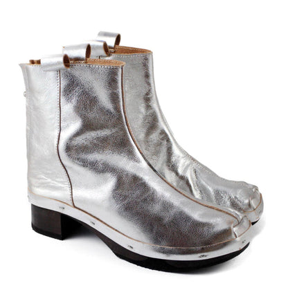 rosa mosa metallic silver leather ankle boot dark wooden clog