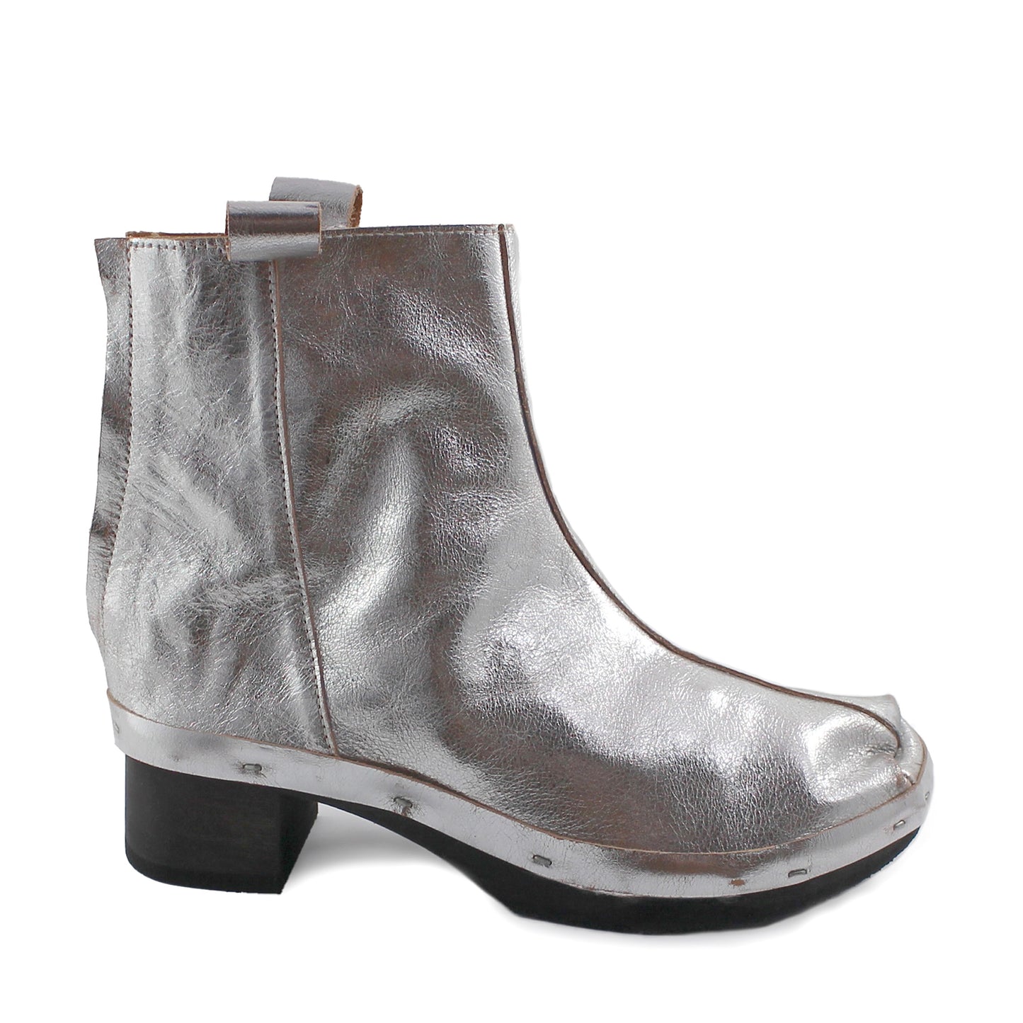 rosa mosa metallic silver leather ankle boot dark wooden clog
