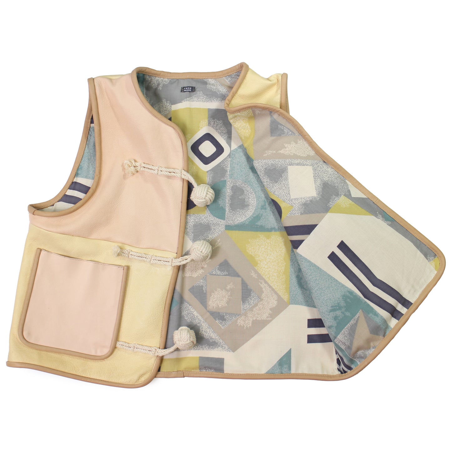 BIG BUTTON LEATHER VEST + Cotton Balls / LEATHER + Powder Deer