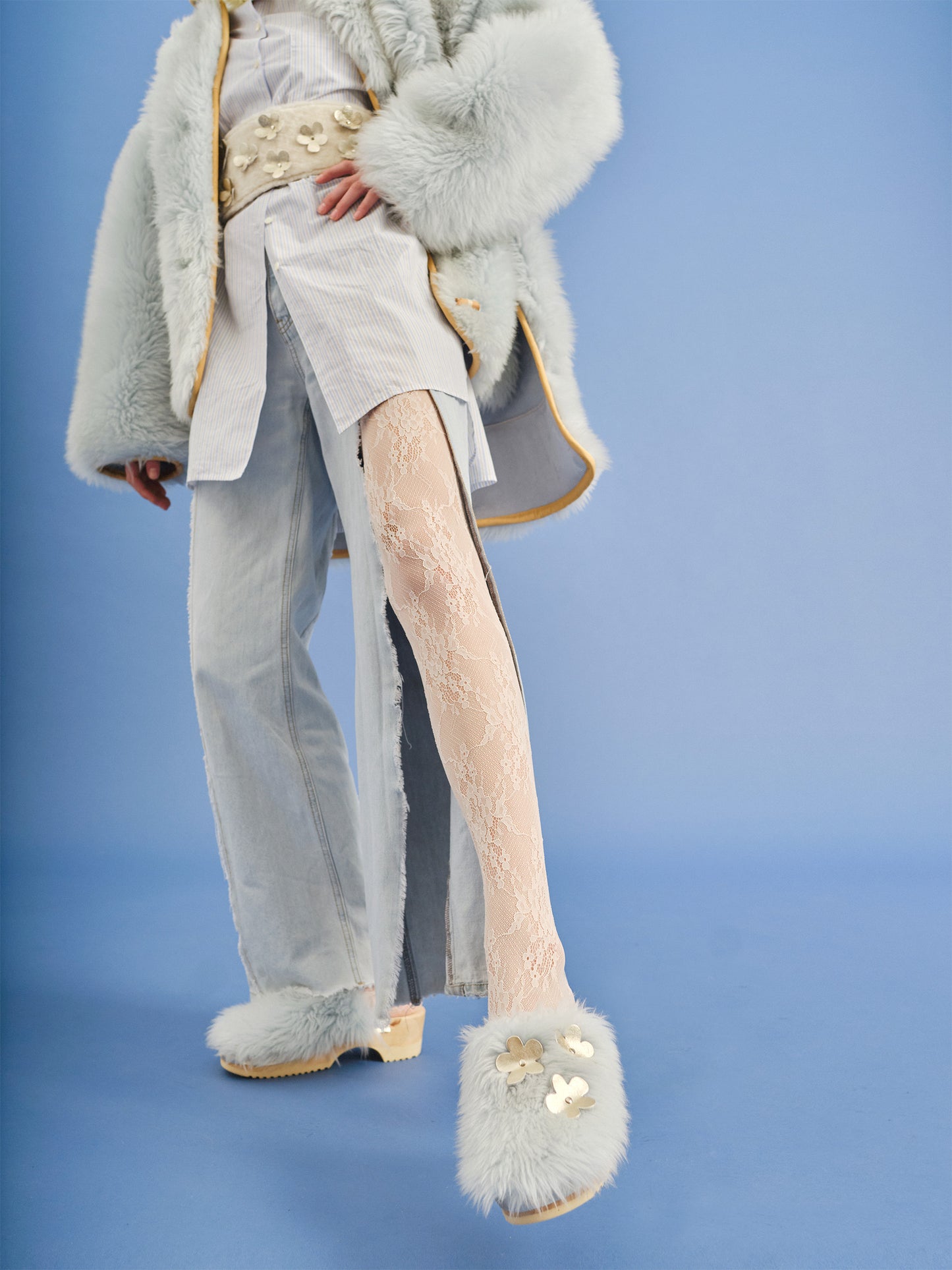 PANTO CURLY FIORE + Shearling Clog Shoes + Sky Blue