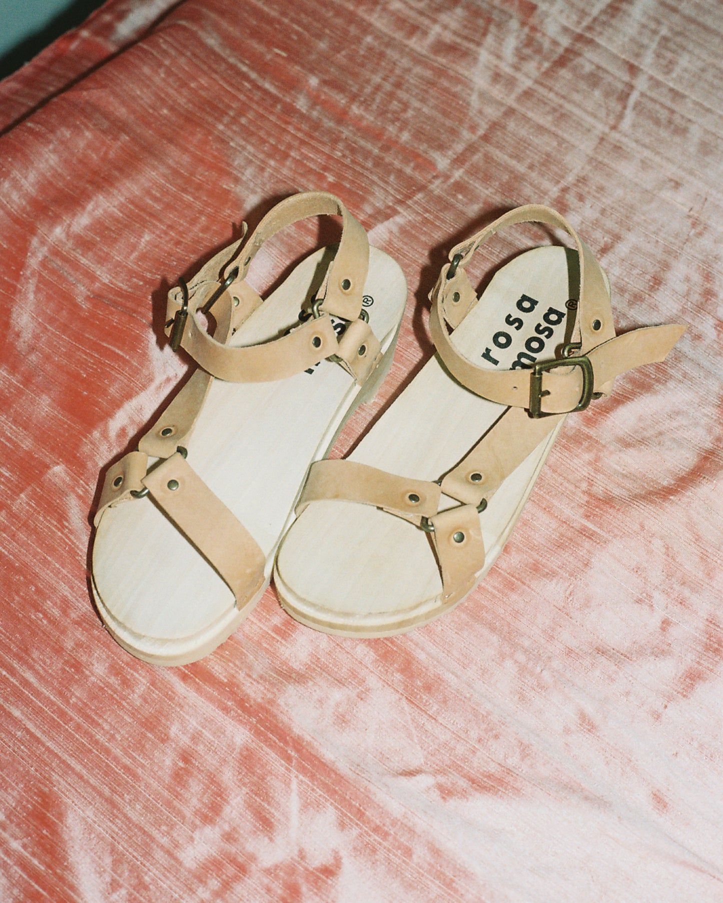 DONAU TRACK + Leather Strap Clog Sandals + Cammello