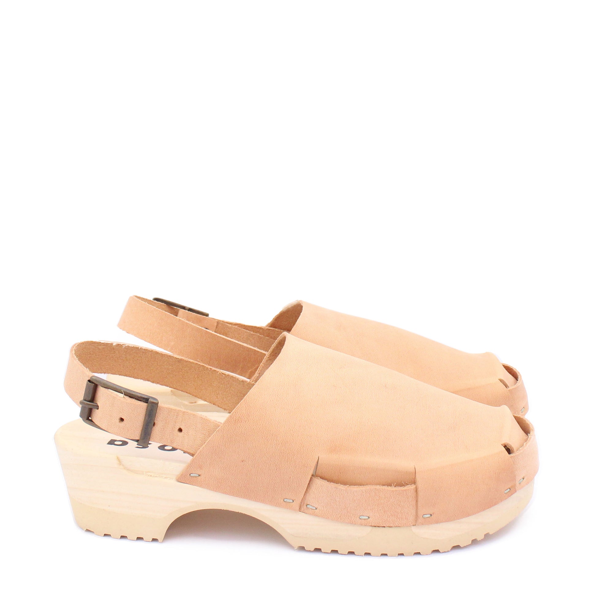 rosamosa donau simple buckle strap cammello leather natural wooden clog
