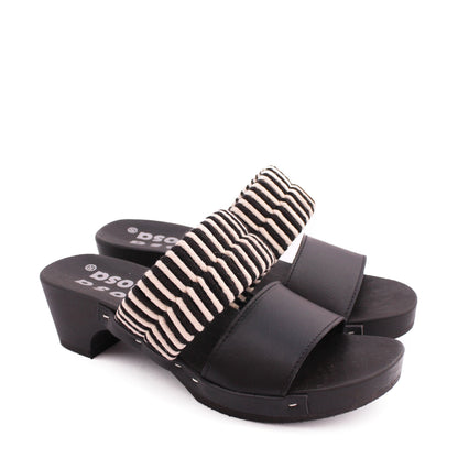 MAGO KNOT + Cotton Leather Dark Clog Sandals + Black / Natural