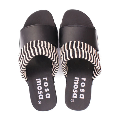 MAGO KNOT + Cotton Leather Dark Clog Sandals + Black / Natural