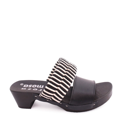 MAGO KNOT + Cotton Leather Dark Clog Sandals + Black / Natural
